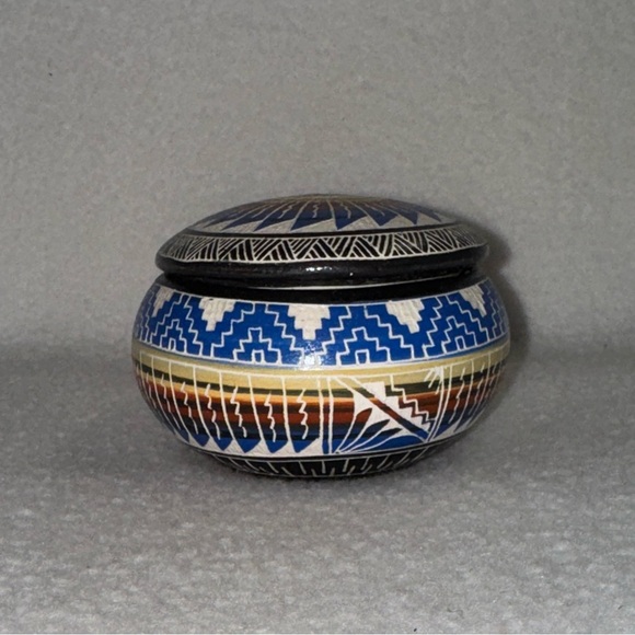 CLOSET WIDE CLEARANCE Bundle and Save! - Picture 17 of 17